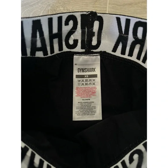 Gymshark 3/4 Seamless Leggings - Picture 2 of 3